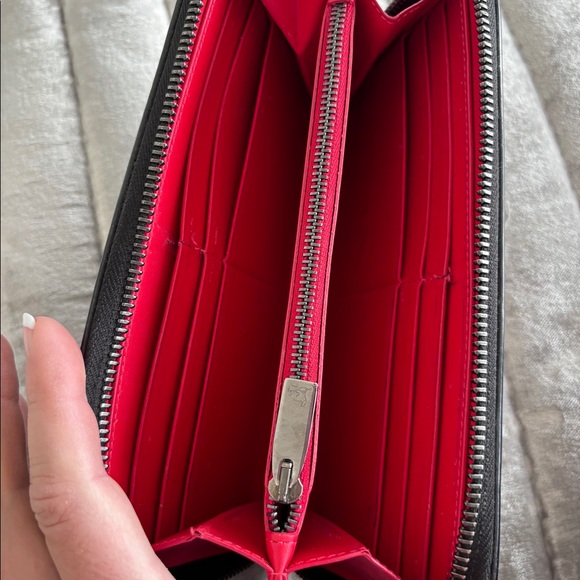 Christian Louboutin spiked wallet - Picture 4 of 6